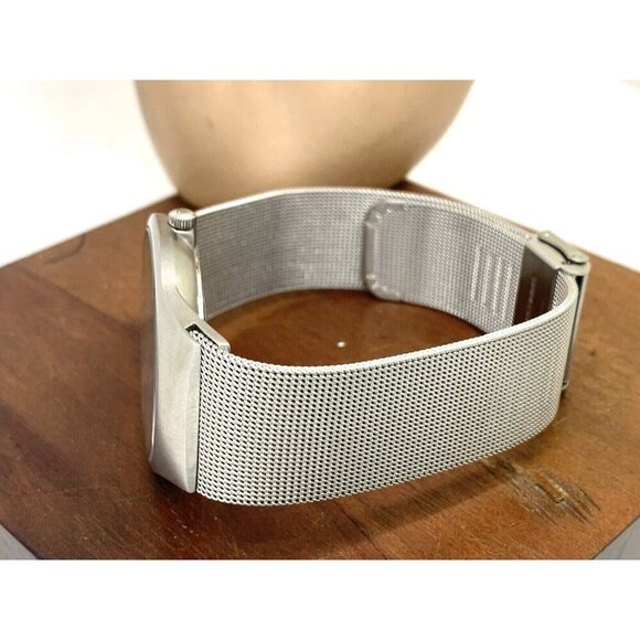 Bering Men's Watch 11938-003 Quartz Blue Dial Mesh Silver Stainless Stee… - Picture 10 of 15